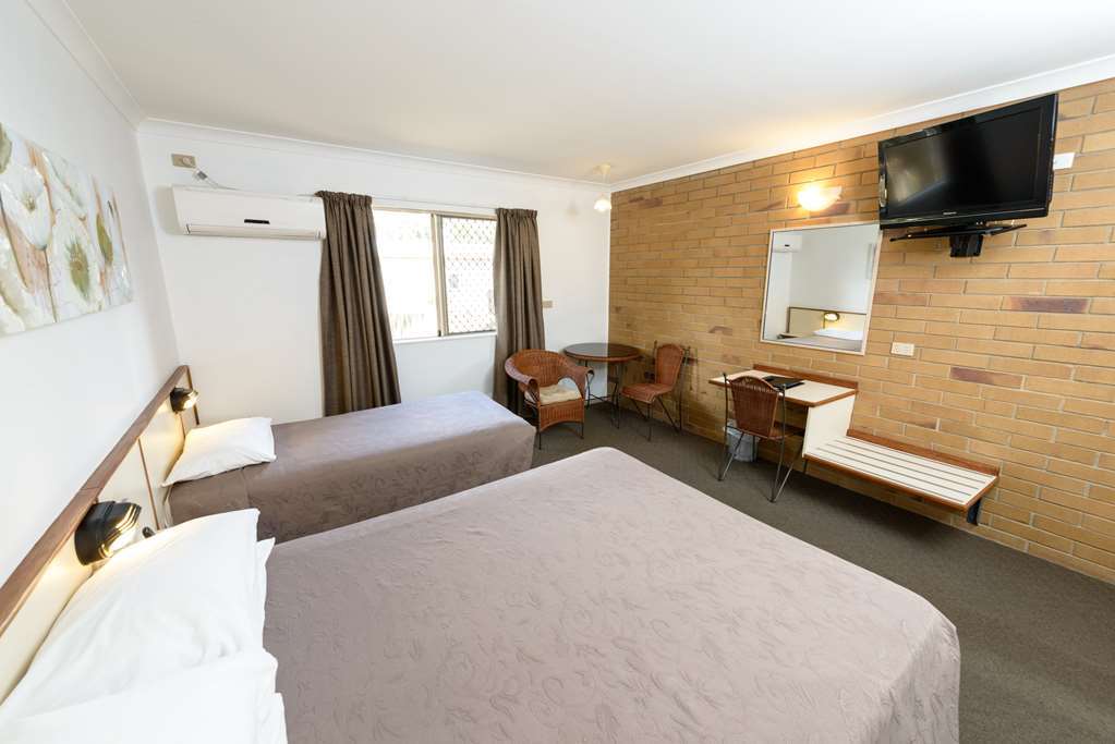 Wild Scotsman Motor Inn Gin Gin Qld Rom bilde